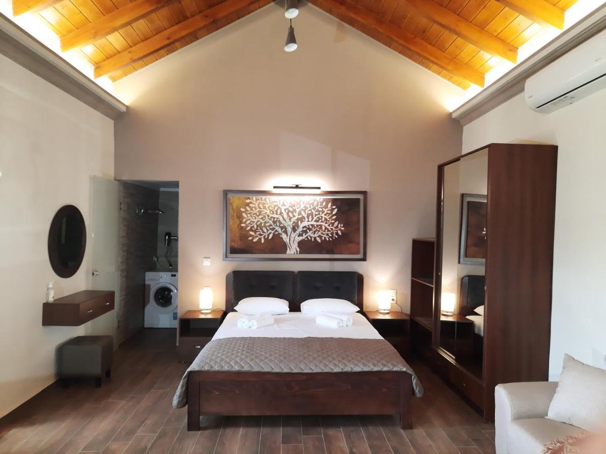 Stone Mansion Villa Kaina Ngoại thất bức ảnh